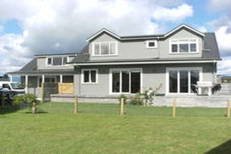 Photo of property in 22 Meadow Drive, Whitianga, 3510