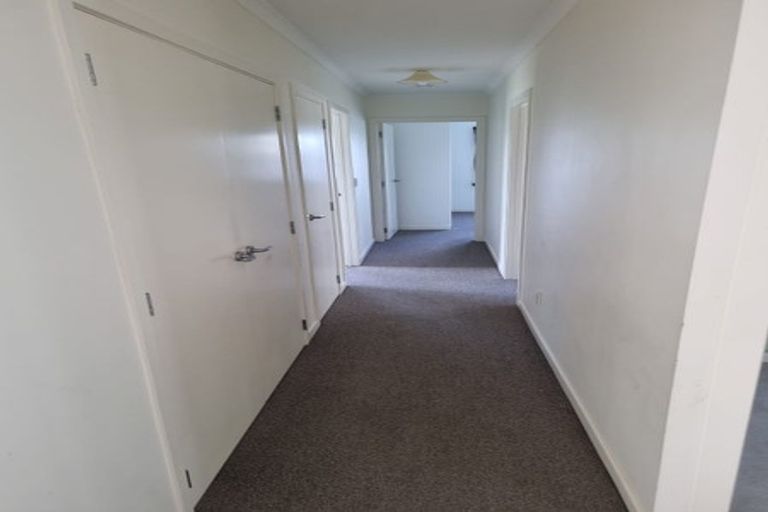 Photo of property in 14 Lee Road, Taradale, Napier, 4112