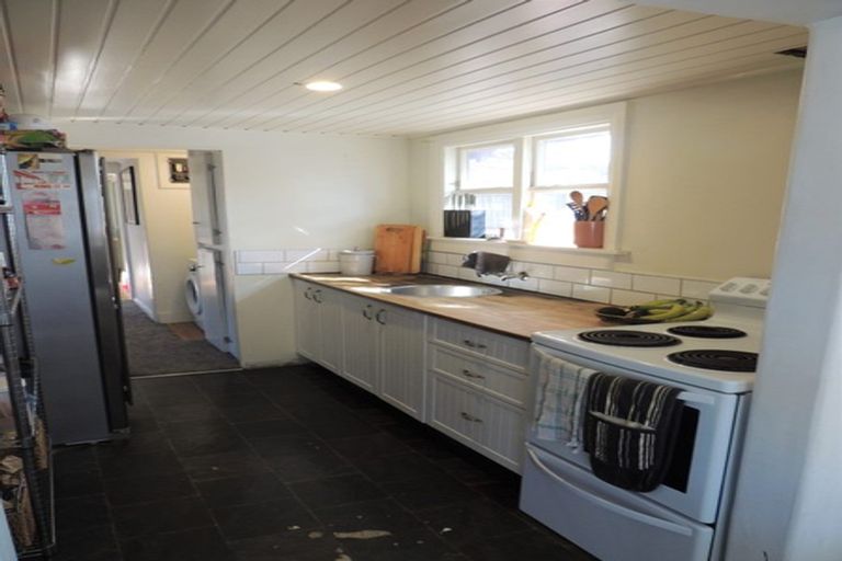 Photo of property in 20 Saltaire Street, North New Brighton, Christchurch, 8083
