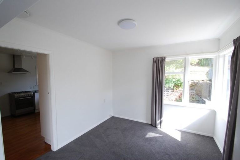 Photo of property in 127 Broderick Road, Johnsonville, Wellington, 6037
