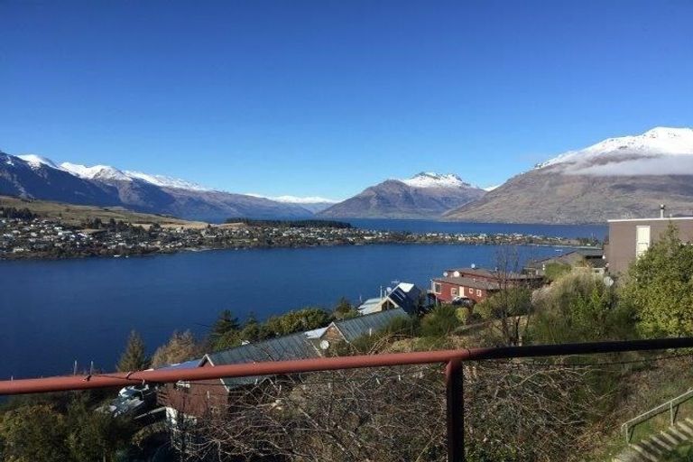 Photo of property in 21a Highview Terrace, Queenstown, 9300