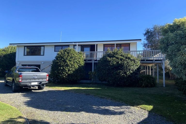Photo of property in 81 Gillies Crescent, Waimarama, 4294