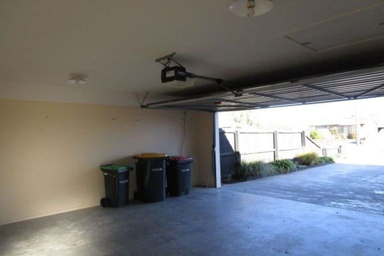 Photo of property in 41 Seymour Street, Hornby, Christchurch, 8042