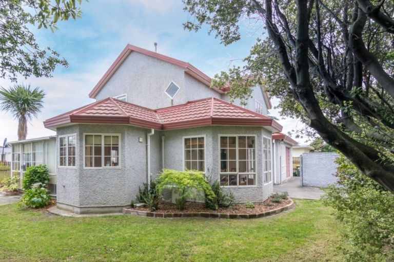 Photo of property in 9a Cuba Street, Takaro, Palmerston North, 4412
