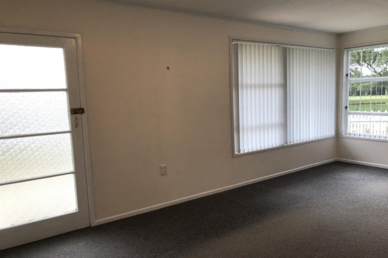 Photo of property in 44 Regan Street, Stratford, 4332