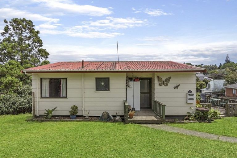 Photo of property in 45 Withers Road, Glen Eden, Auckland, 0602