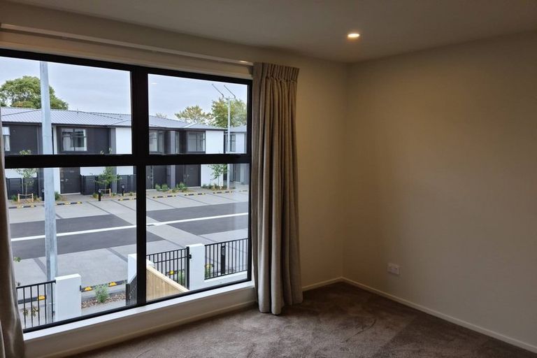 Photo of property in 2/165 Cranford Street, St Albans, Christchurch, 8014
