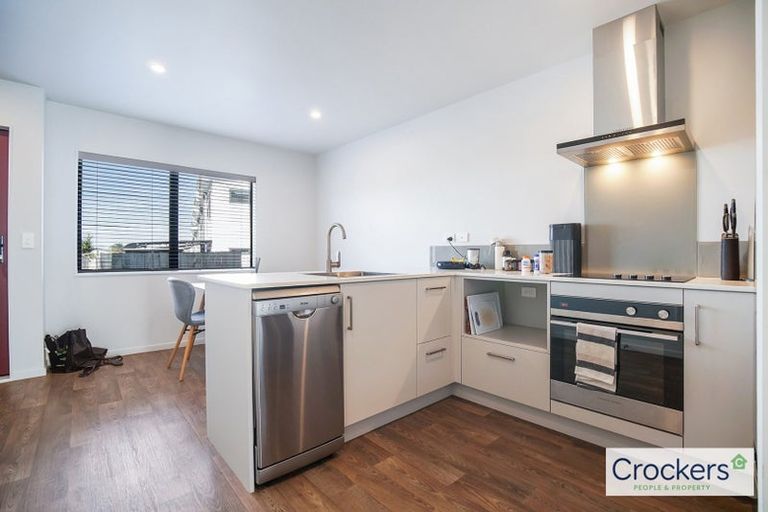 Photo of property in 63 Matawhanga Drive, Wattle Downs, Auckland, 2103