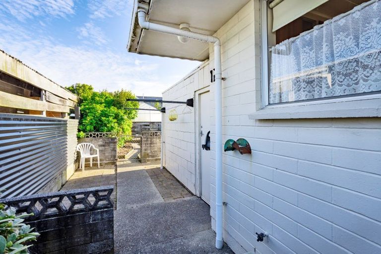 Photo of property in 104a Jenkin Street, Strathern, Invercargill, 9812