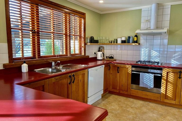 Photo of property in 11b Kings Drive, Wanaka, 9305