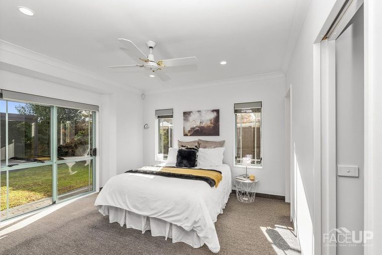 Photo of property in 41a Wiseley Road, Hobsonville, Auckland, 0618