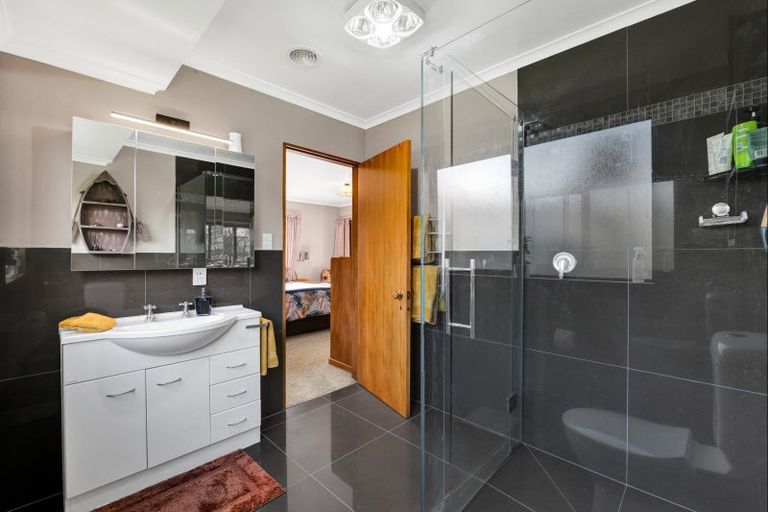 Photo of property in 86d Barrett Road, Whalers Gate, New Plymouth, 4310