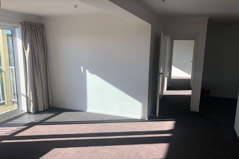 Photo of property in 1/48 Winston Street, Crofton Downs, Wellington, 6035