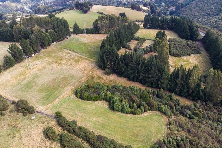 Photo of property in 5 Cowan Road, Pine Hill, Dunedin, 9010