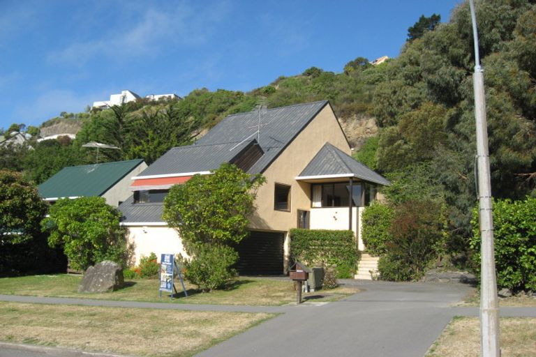 Photo of property in 2/9 Glenstrae Road, Redcliffs, Christchurch, 8081