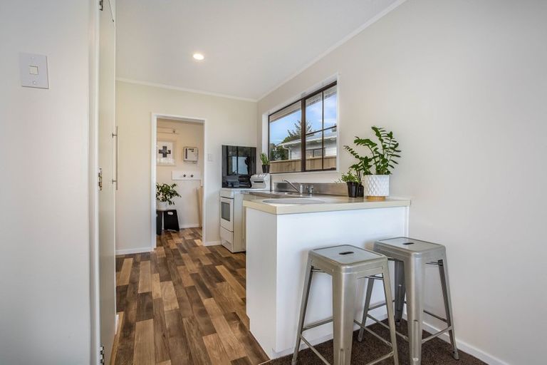 Photo of property in 25 Staysail Place, Whitby, Porirua, 5024