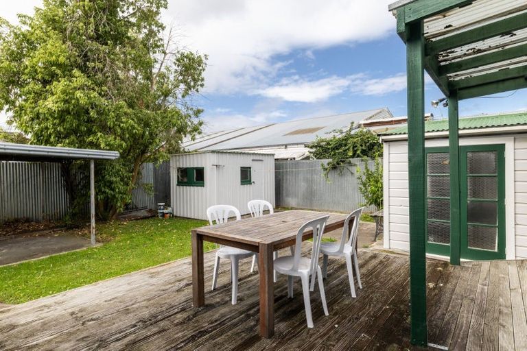 Photo of property in 1117 Karamu Road North, Mayfair, Hastings, 4122