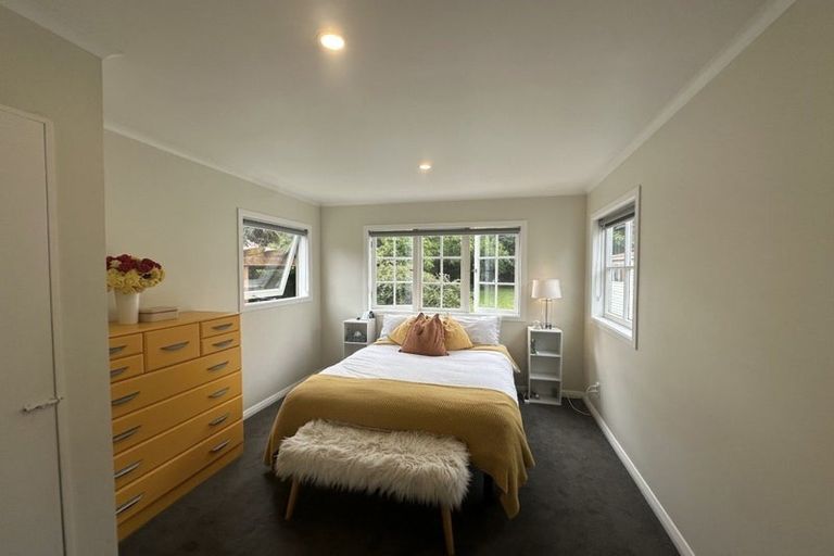 Photo of property in 98 Queens Road, Waikanae Beach, Waikanae, 5036
