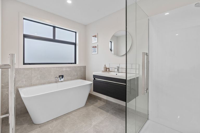 Photo of property in 64 Heathfield Drive, Mosgiel, 9024