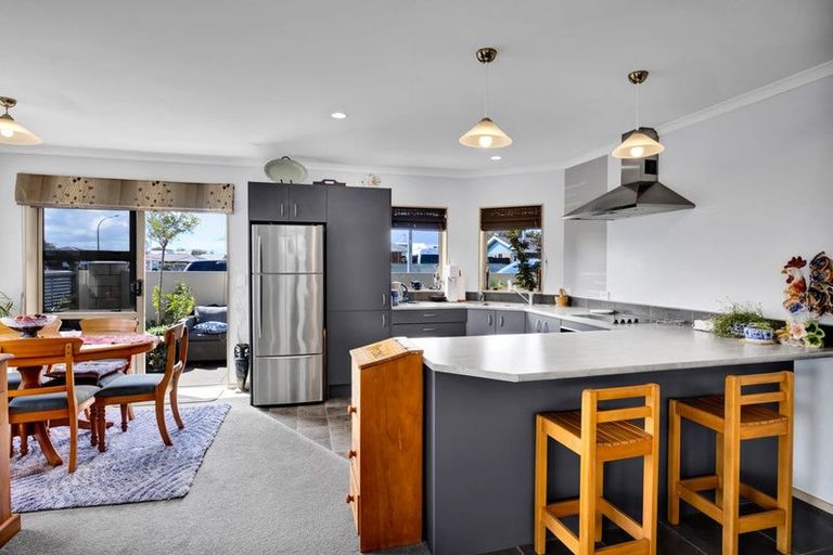 Photo of property in 46 Wilson Street, Hawera, 4610