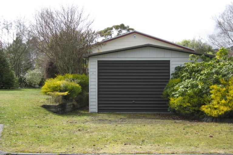 Photo of property in 6 Susan Lane, Kinloch, Taupo, 3377