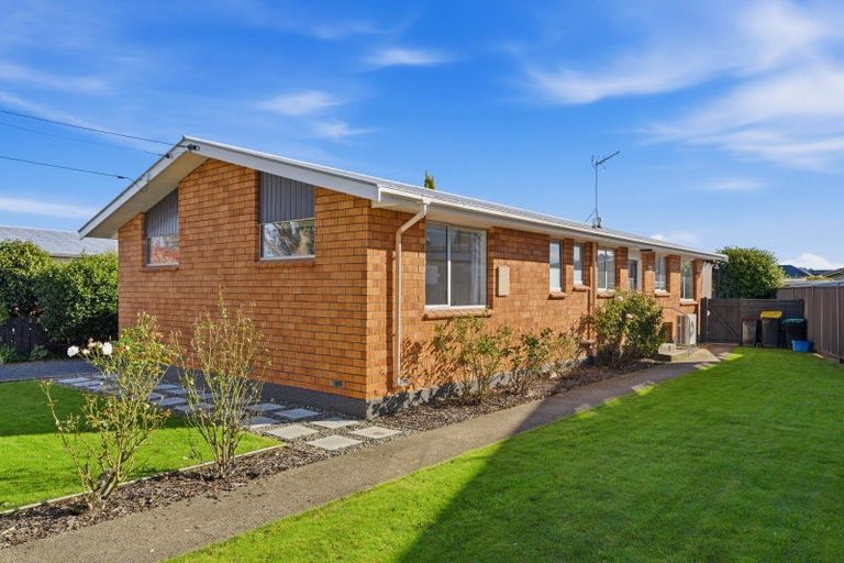 Photo of property in 33 Severn Street, Mosgiel, 9024