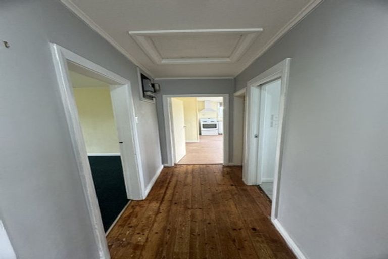 Photo of property in 13 Taupiri Crescent, Titahi Bay, Porirua, 5022