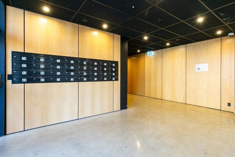 Photo of property in Quantum On Thorndon Quay, 4/163c Thorndon Quay, Pipitea, Wellington, 6011