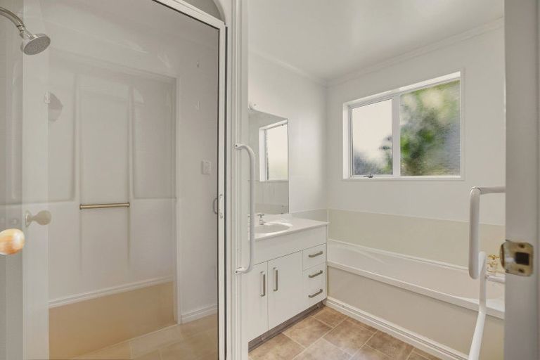 Photo of property in 43 Bank Street, Amberley, 7410