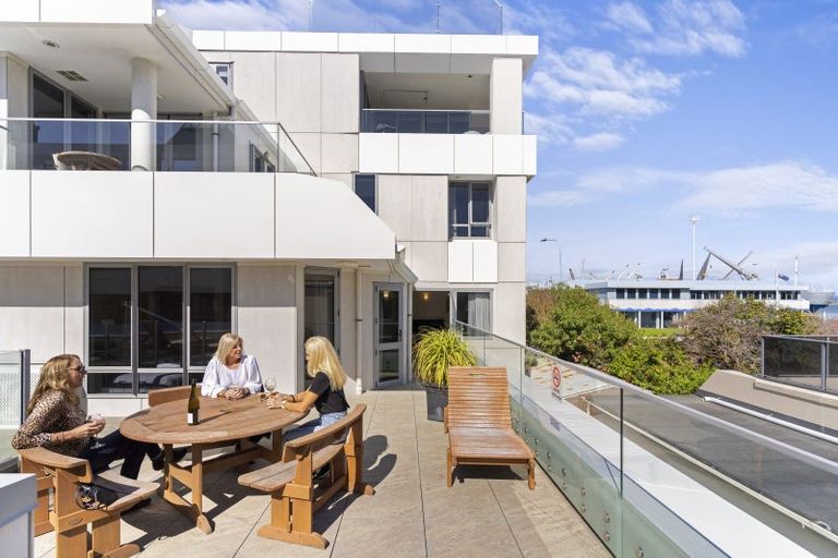 Photo of property in 411/36 Victoria Road, Mount Maunganui, 3116