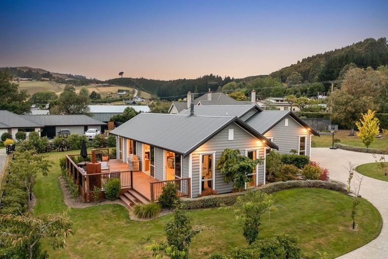 Photo of property in 285d Gladstone Road North, Mosgiel, 9092