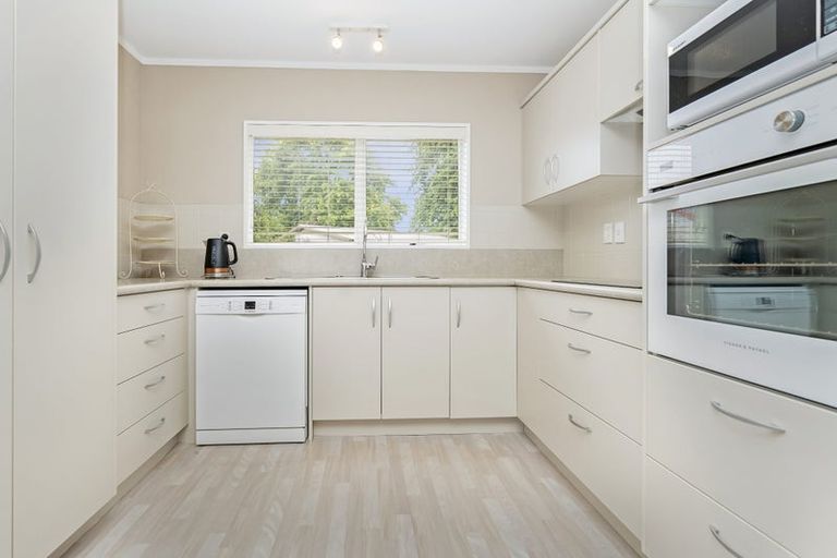 Photo of property in 13 Halyard Close, Flagstaff, Hamilton, 3210