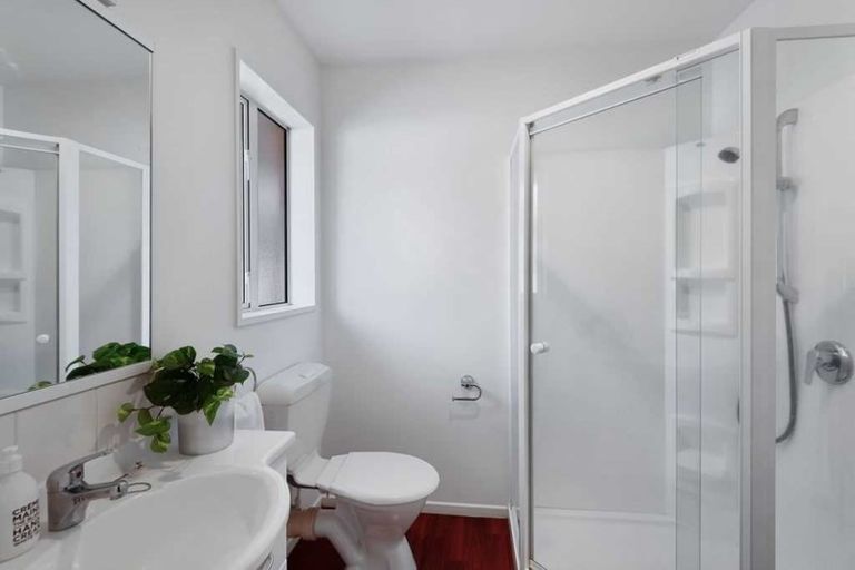 Photo of property in 2 Lewisham Park, St Albans, Christchurch, 8052