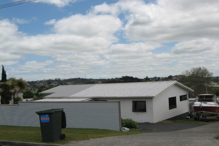 Photo of property in 40 Tiri Road, Manly, Whangaparaoa, 0930