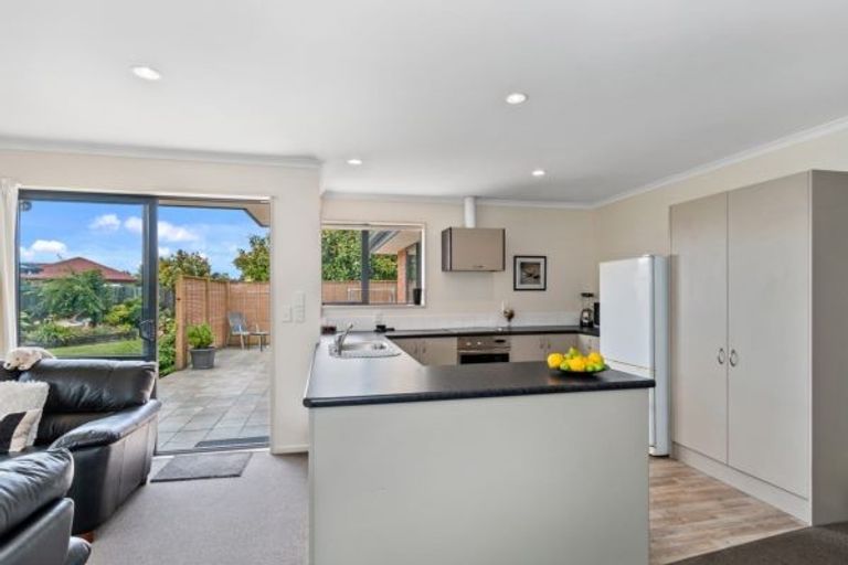 Photo of property in 11 Birchs Road, Prebbleton, 7604