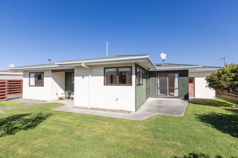 Photo of property in 30a Donegal Crescent, Tamatea, Napier, 4112