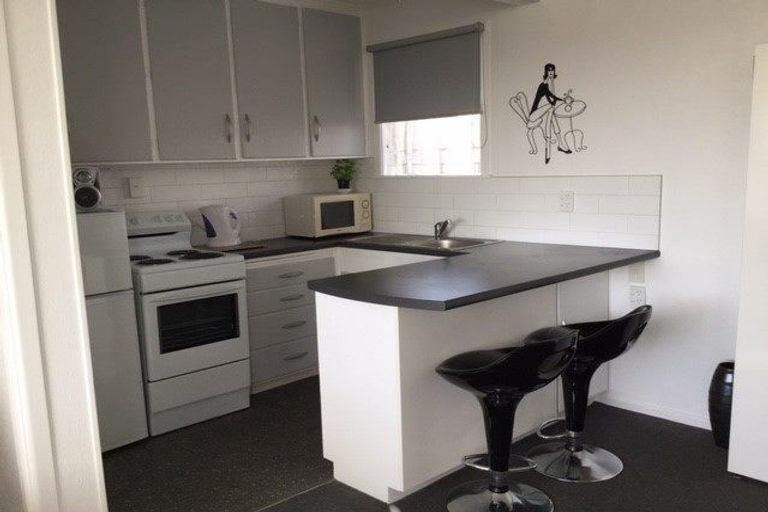 Photo of property in 12/219 Onewa Road, Birkenhead, Auckland, 0626