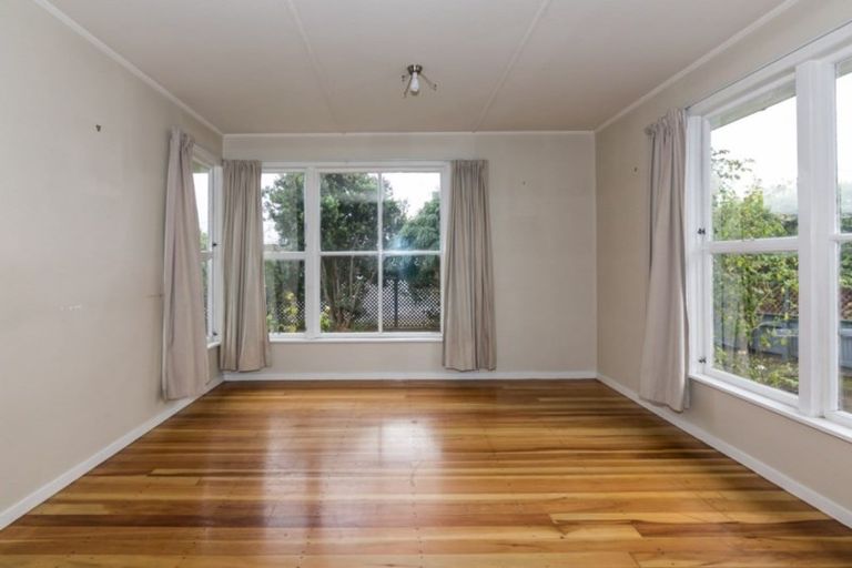 Photo of property in 9 Freyberg Avenue, Tamatea, Napier, 4112