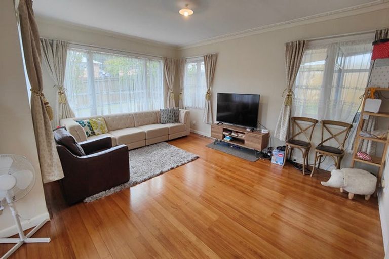 Photo of property in 1 Pollen Crescent, Melville, Hamilton, 3206