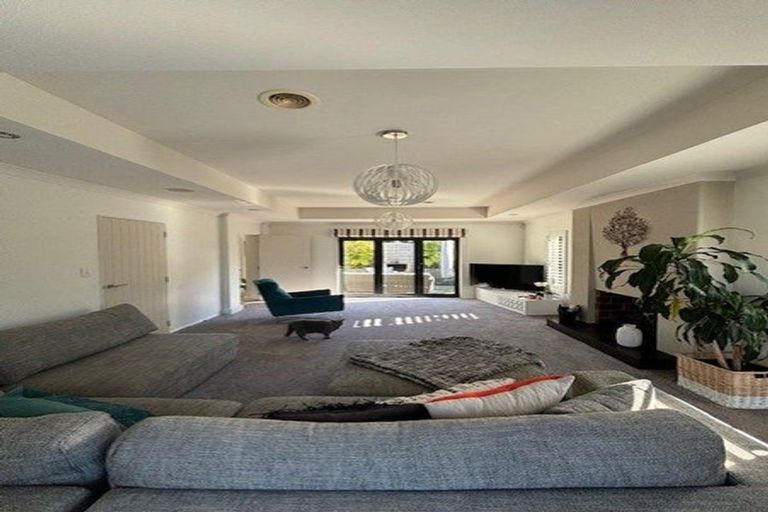 Photo of property in 72 Sovereign Drive, Papamoa Beach, Papamoa, 3118