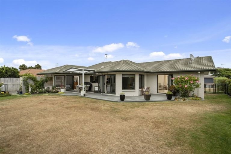 Photo of property in 16 Monaco Key, Papamoa Beach, Papamoa, 3118