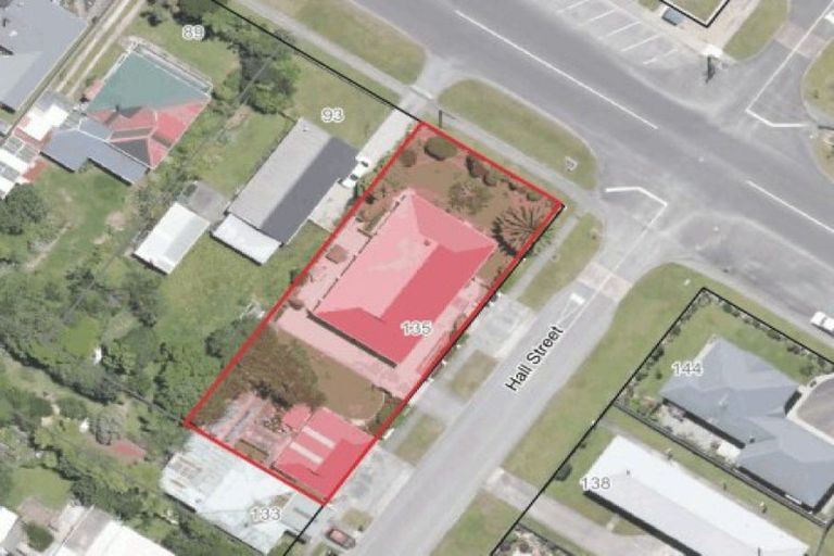 Photo of property in 135 Hall Street, Hokitika, 7810