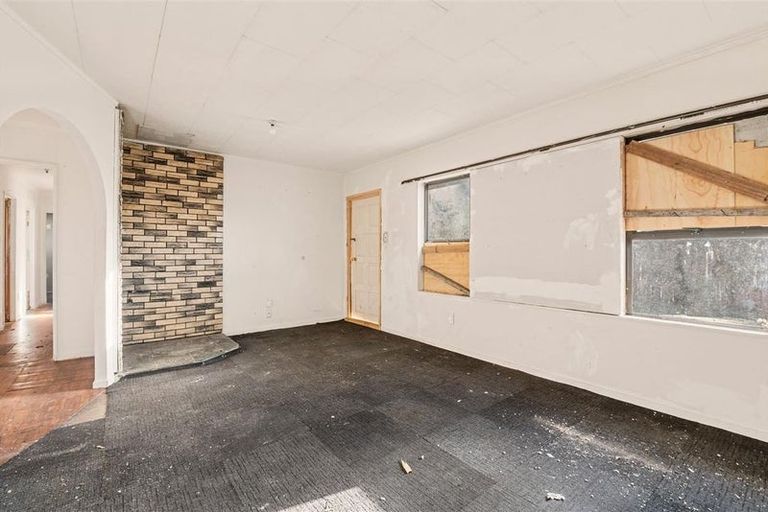 Photo of property in 37 Tania Crescent, Western Heights, Rotorua, 3015