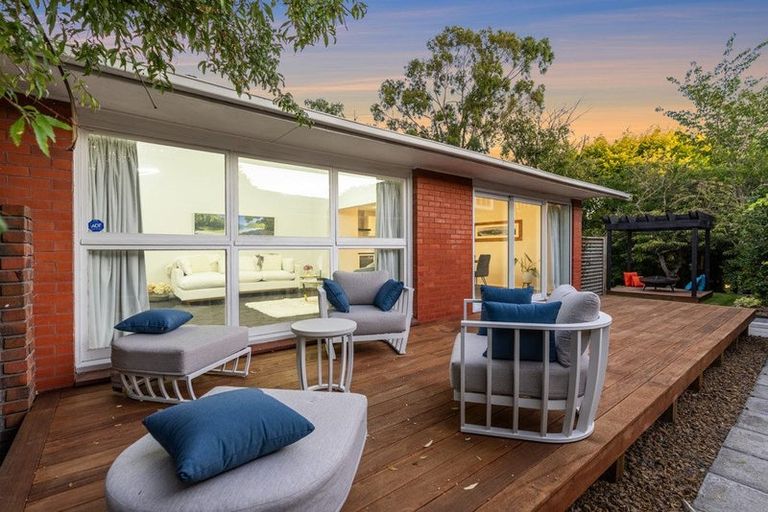 Photo of property in 5 Parkstone Avenue, Ilam, Christchurch, 8041