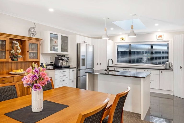 Photo of property in 112a Fitzroy Street, Terrace End, Palmerston North, 4410