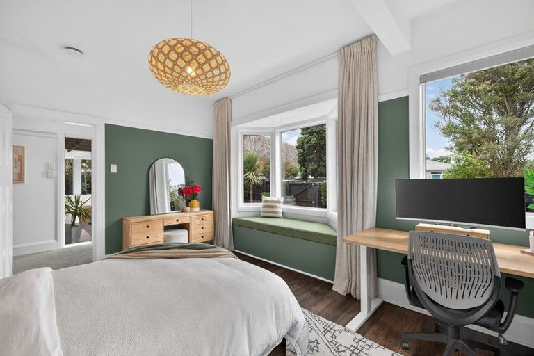 Photo of property in 2 Celia Street, Redcliffs, Christchurch, 8081