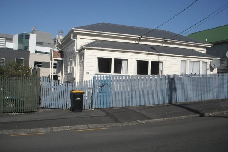 Photo of property in 213 Adelaide Road, Newtown, Wellington, 6021