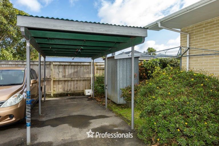 Photo of property in 2/16 Riverbank Street, Ebdentown, Upper Hutt, 5018