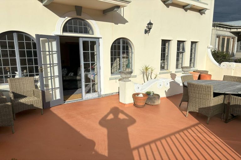 Photo of property in 37 Moxham Avenue, Hataitai, Wellington, 6021