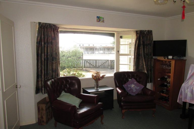 Photo of property in 18 Marine Parade, Wairoa, 4108